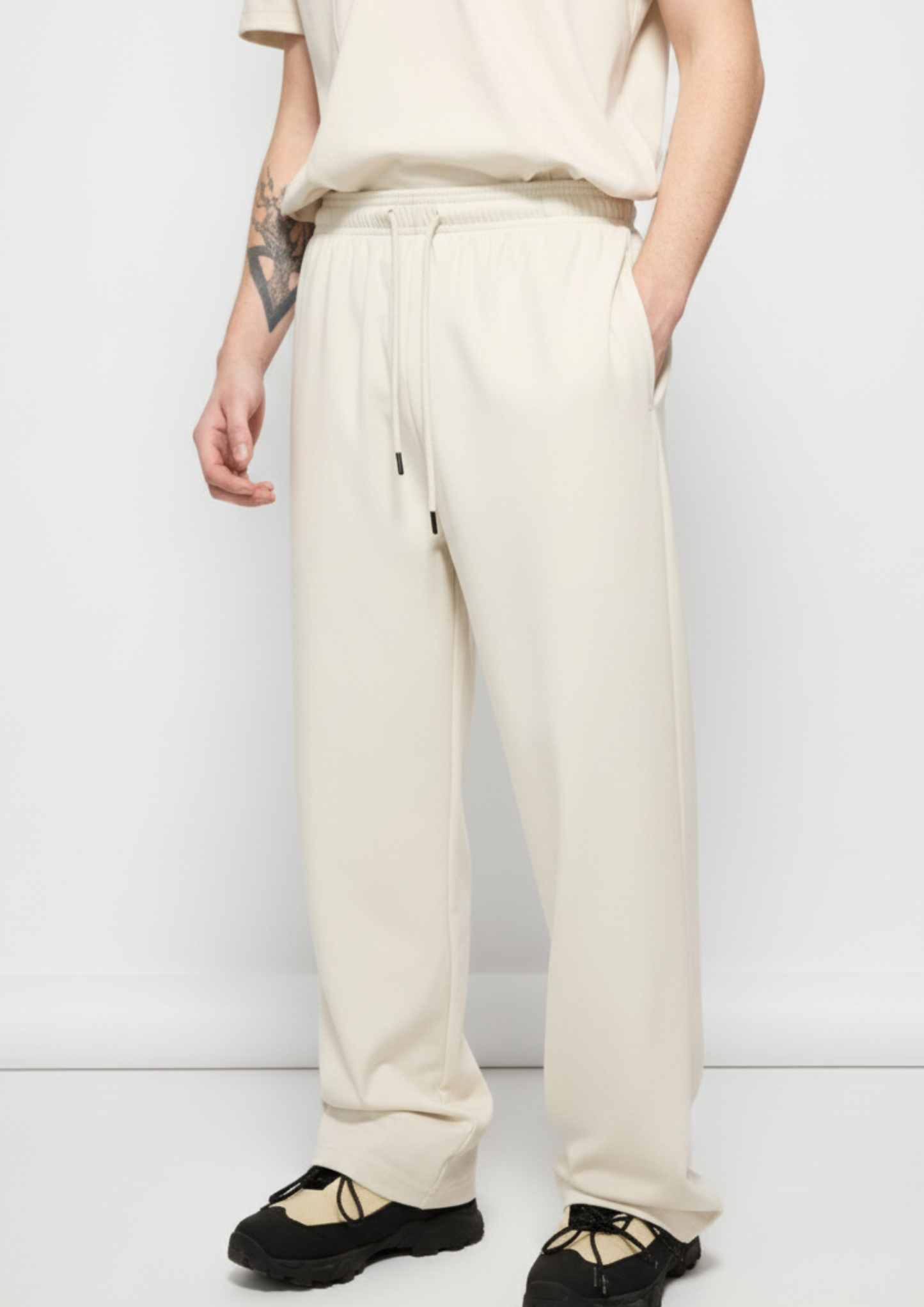 Mesh-Lined Quick-Dry Athletic Leg Pants